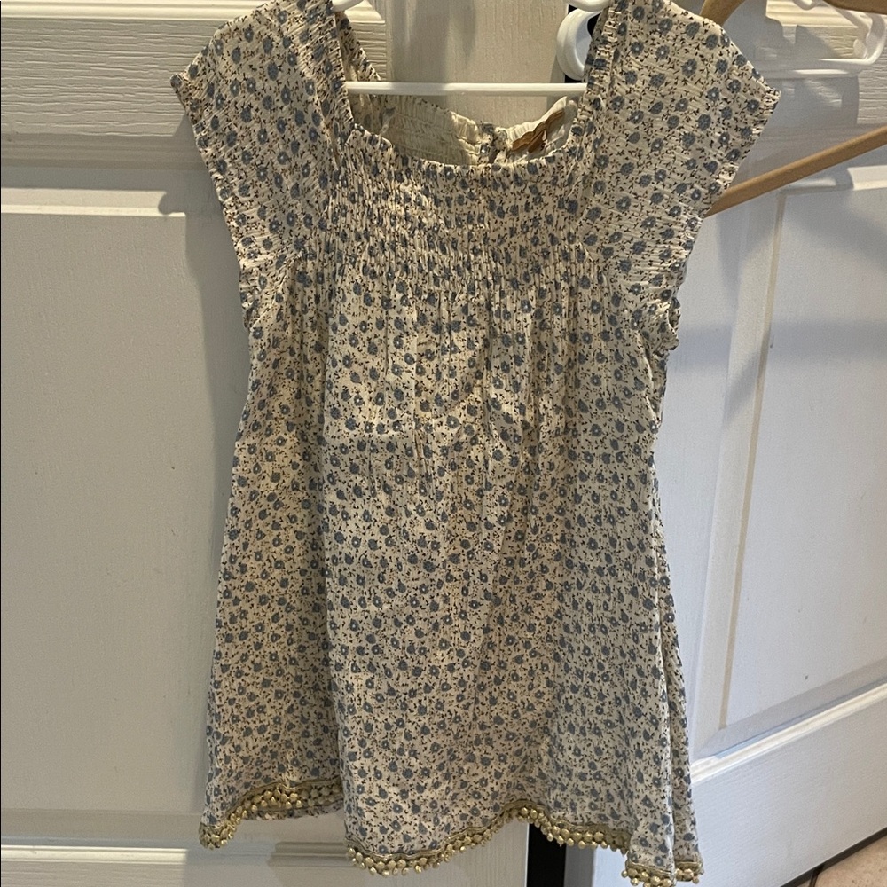 Girls Clovey Gorgeous Floral Smocked Summer Dress with gold Pom Trim sz 2-3